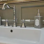 Adaesabocortona *
